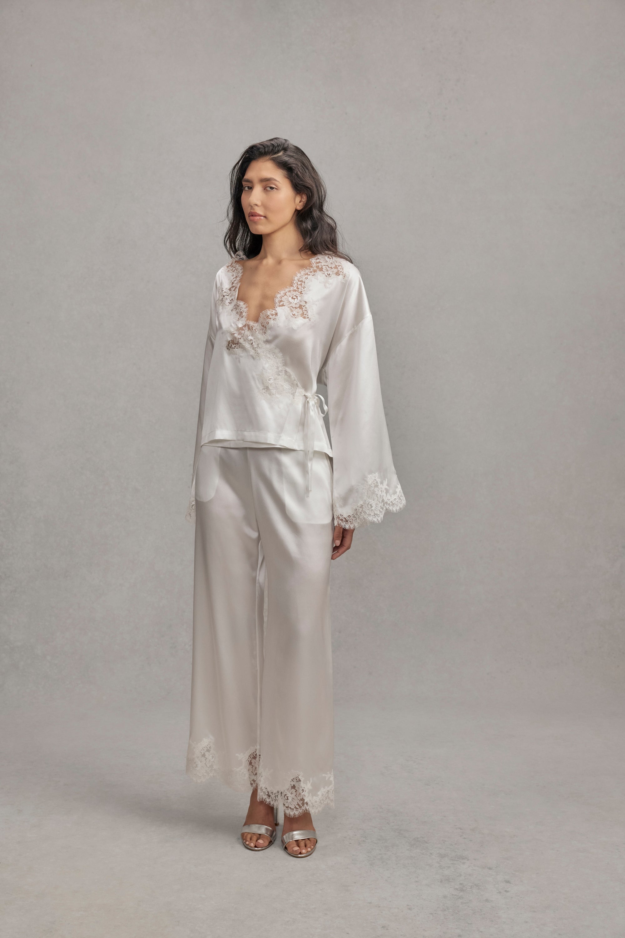 Alyna Silk with cutout Lace Kimono Jacket